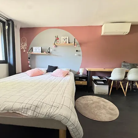 Belle Maison Avec Jacuzzi Et Piscine Chauffe * Эизин