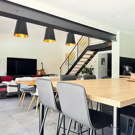 Belle Maison Avec Jacuzzi Et Piscine Chauffe Вилла *